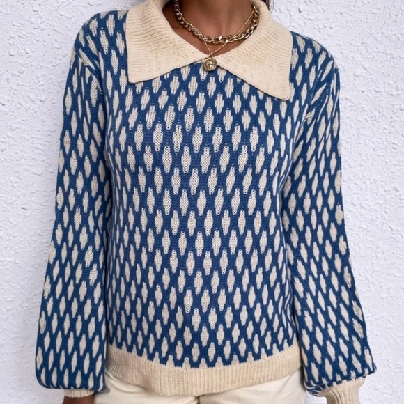 Argyle Pattern Lantern Sleeve Sweater - Picture 3 of 6